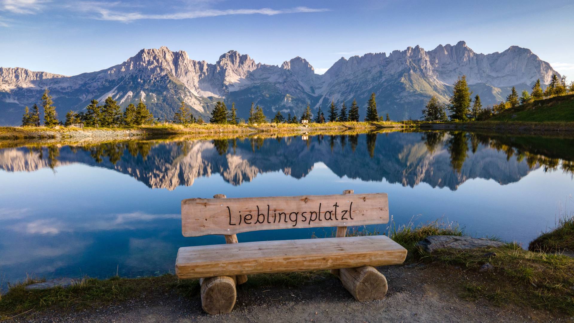Panoramablick über Astbergsee in Tirol